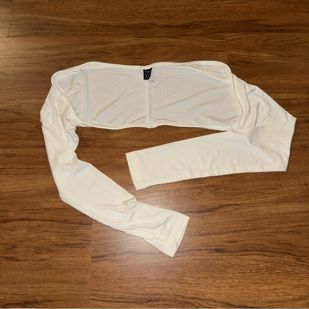 Women's Cream Long Sleeve Top